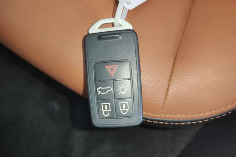 Used Volvo S60 2017 S60L T3 Smart Upgrade Edition Vehicle Key