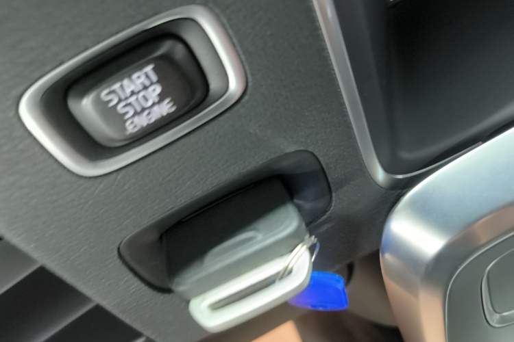 Used Volvo S60 2017 S60L T3 Smart Upgrade Edition Vehicle Key