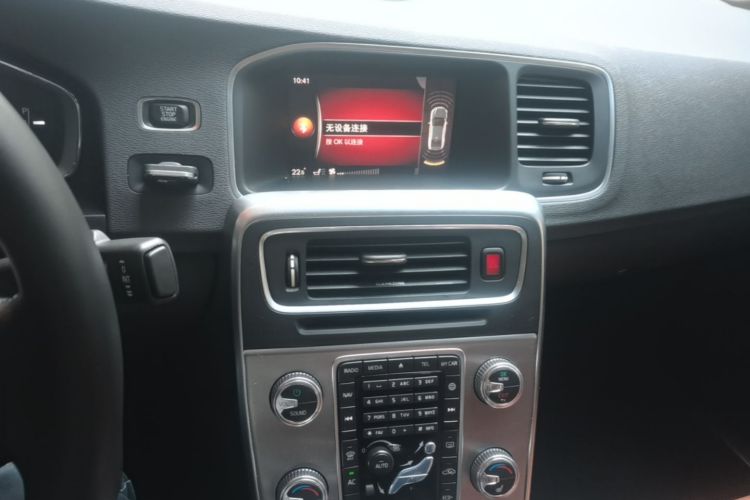Used Volvo S60 2017 S60L T4 Smart Range Edition Audio And AC Panel