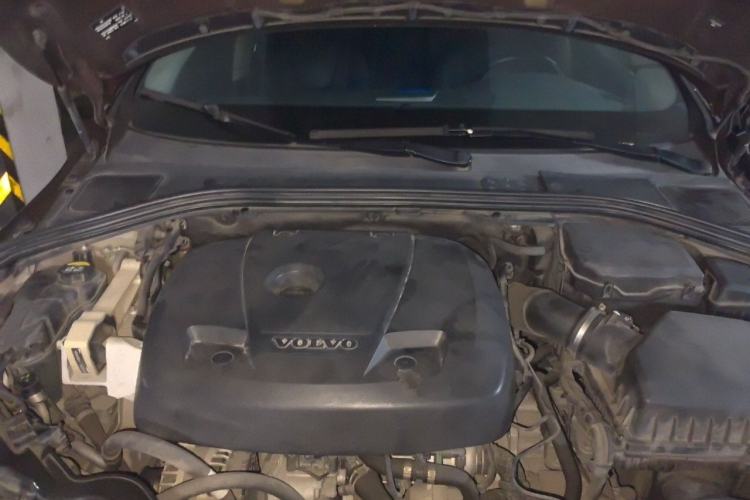 Used Volvo S60 2017 S60L T3 Smart Upgrade Edition Engine Bay
