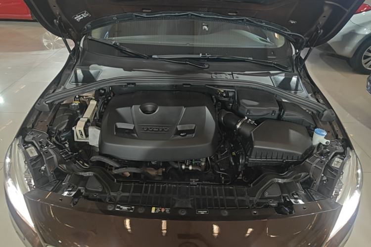 Used Volvo S60 2017 S60L T3 Smart Upgrade Edition Engine Bay