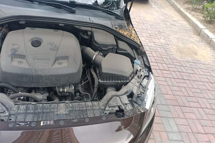 Used Volvo S60 2017 S60L T4 Smart Range Edition Engine Bay Left