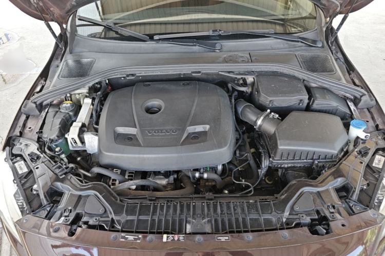 Used Volvo S60 2017 S60L T3 Smart Upgrade Edition Engine Bay