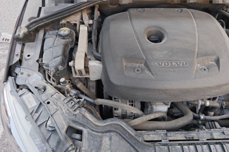 Used Volvo S60 2017 S60L T3 Smart Upgrade Edition Engine Bay Right