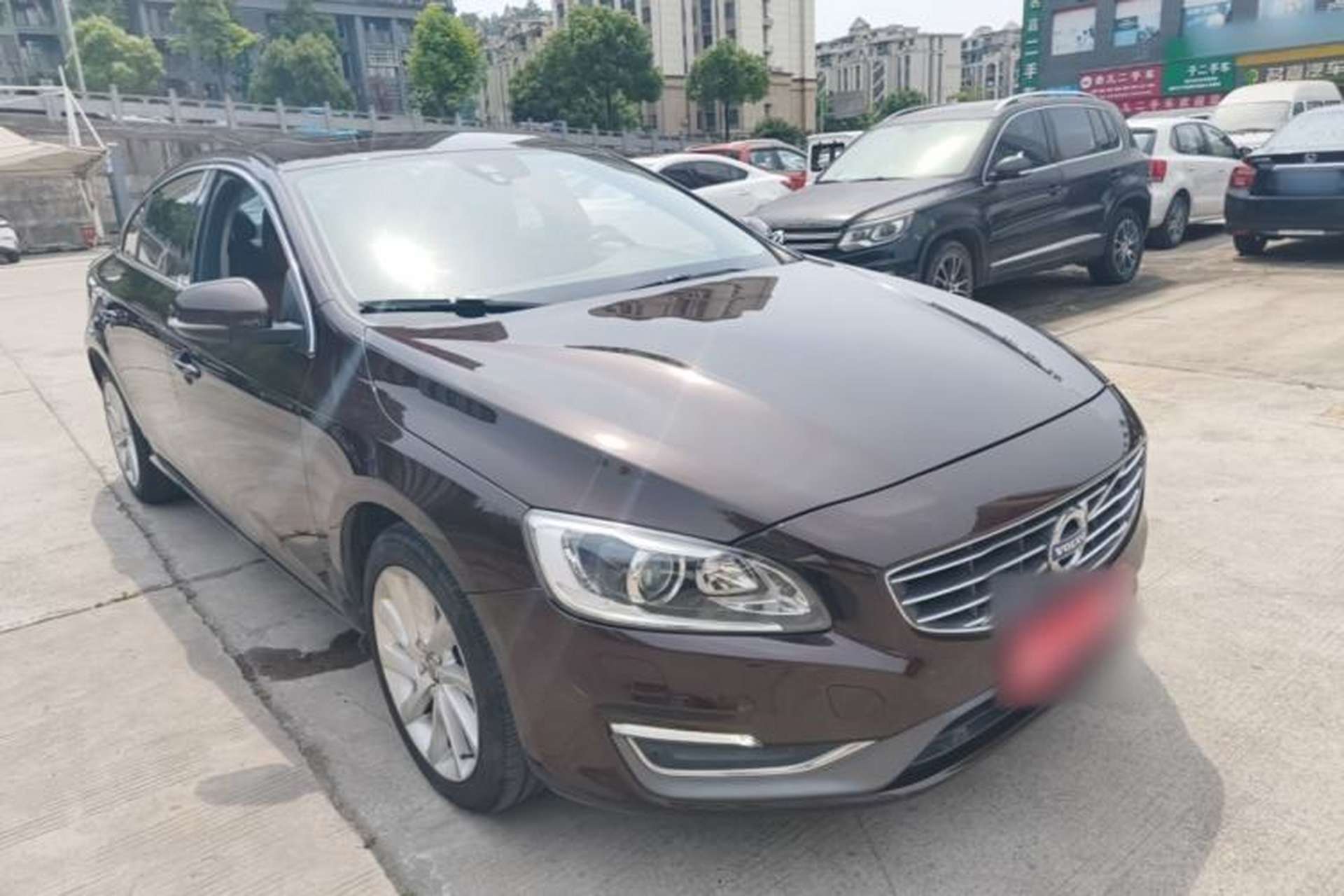 Used Volvo S60 2017 S60L T4 Smart Range Edition Front Right 45 Deg