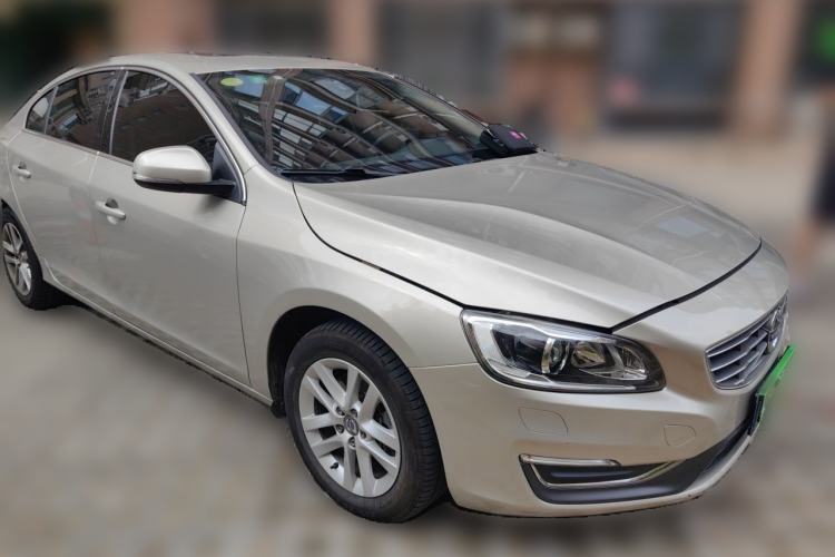 Used Volvo S60 2017 S60L T3 Smart Upgrade Edition Front Right 45 Deg