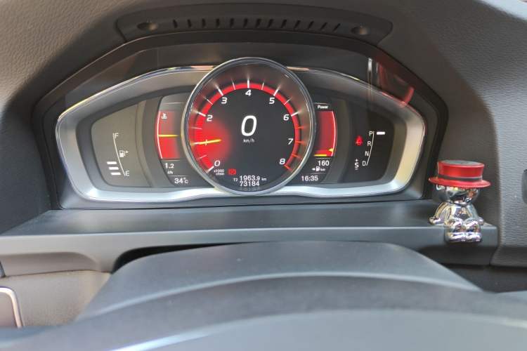 Used Volvo S60 2017 S60L T3 Smart Upgrade Edition Instrument Cluster