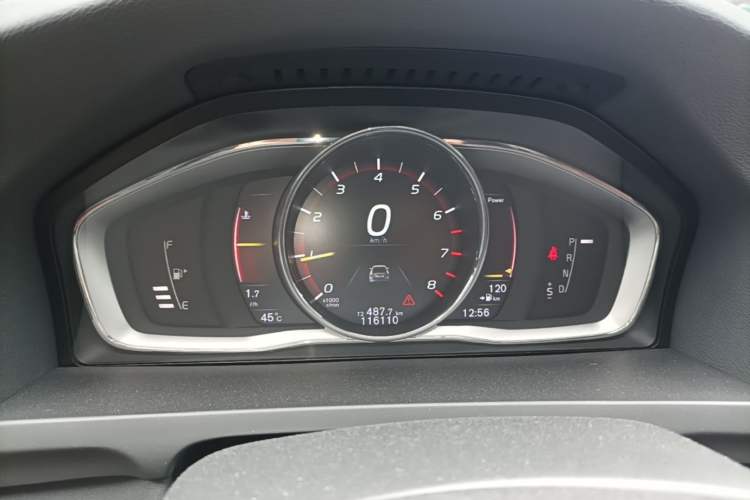 Used Volvo S60 2017 S60L T5 Zhiyue Edition Instrument Cluster