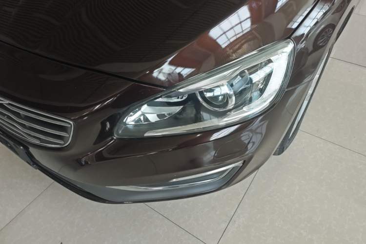 Used Volvo S60 2017 S60L T3 Smart Upgrade Edition Left Front Headlight