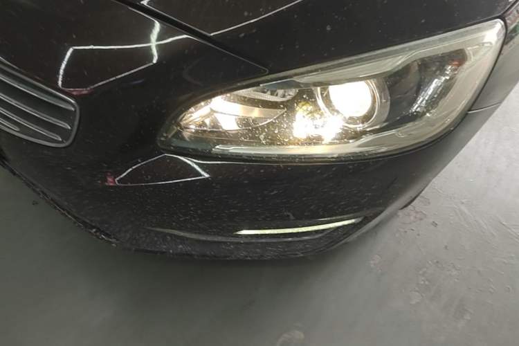 Used Volvo S60 2017 S60L T5 Intelligent Drive Edition Left Front Headlight