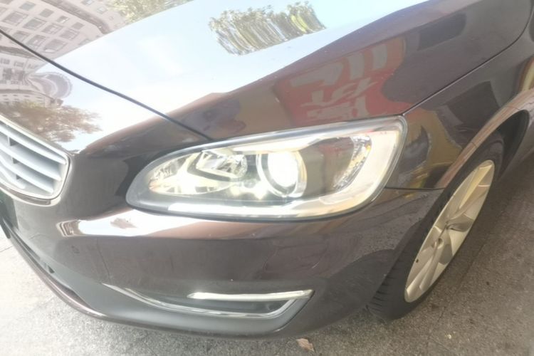 Used Volvo S60 2017 S60L T4 Smart Range Edition Left Front Headlight