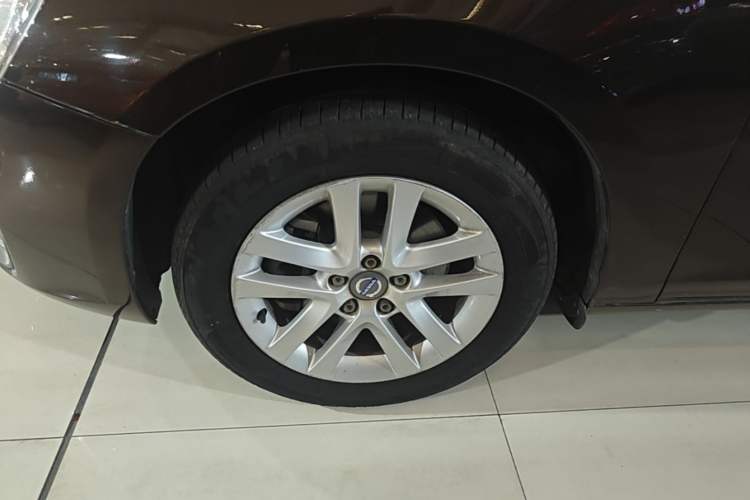 Used Volvo S60 2017 S60L T3 Smart Upgrade Edition Left Front Wheel Hub
