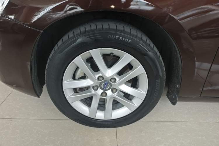 Used Volvo S60 2017 S60L T3 Smart Upgrade Edition Left Front Wheel Hub