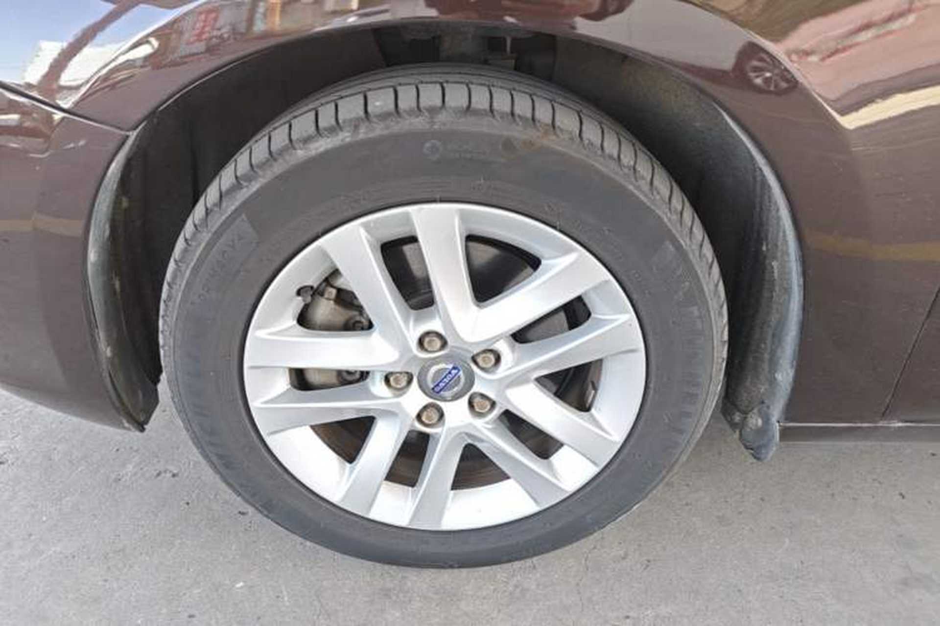 Used Volvo S60 2017 S60L T3 Smart Upgrade Edition Left Front Wheel Hub