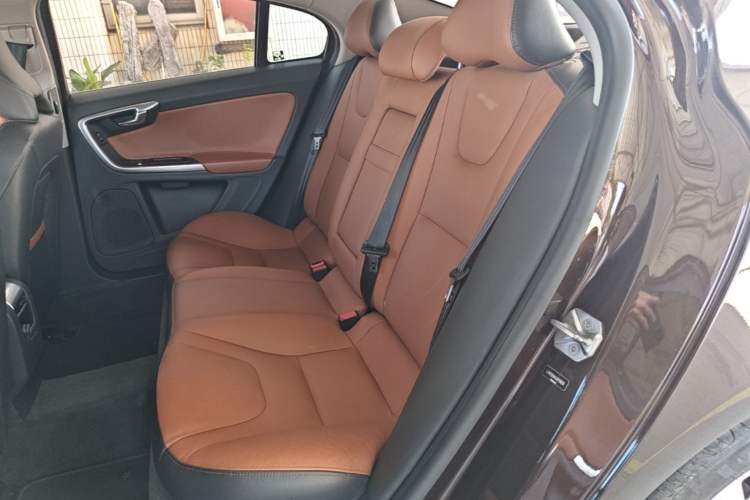 Used Volvo S60 2017 S60L T3 Smart Upgrade Edition Left Rear Seat