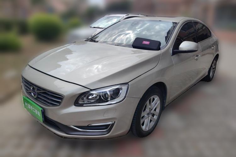 Used Volvo S60 2017 S60L T3 Smart Upgrade Edition Guazi used car, China used car export, Used car for sale, Used Volvo cars, Cheapest cars for sale
