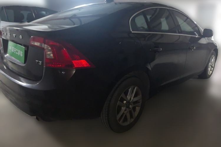 Used Volvo S60 2017 S60L T3 Smart Upgrade Edition Rear Right 45 Deg