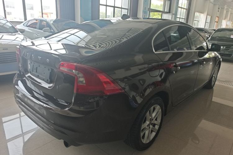 Used Volvo S60 2017 S60L T3 Smart Upgrade Edition Rear Right 45 Deg