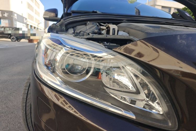 Used Volvo S60 2017 S60L T3 Smart Upgrade Edition Right Front Headlight