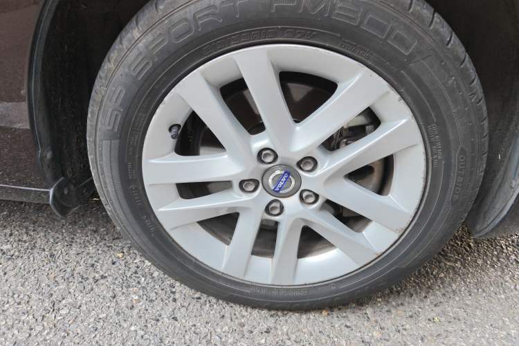 Used Volvo S60 2017 S60L T3 Smart Upgrade Edition Right Front Wheel Hub