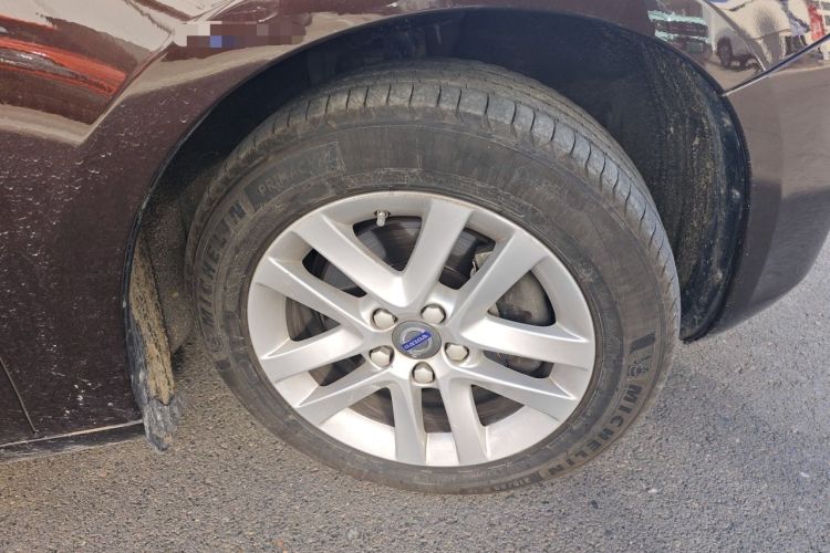 Used Volvo S60 2017 S60L T3 Smart Upgrade Edition Right Front Wheel Hub