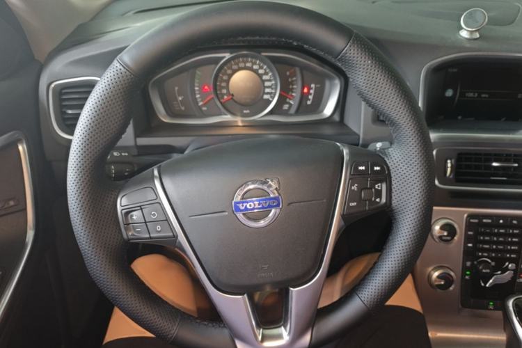 Used Volvo S60 2017 S60L T3 Smart Upgrade Edition Steering Wheel