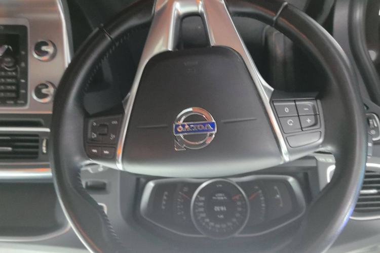 Used Volvo S60 2017 S60L T3 Smart Upgrade Edition Steering Wheel