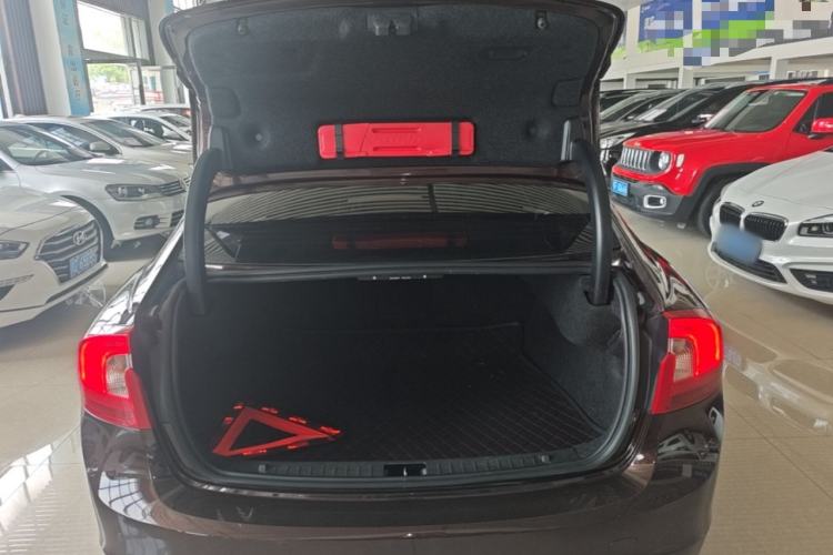 Used Volvo S60 2017 S60L T3 Smart Upgrade Edition Trunk