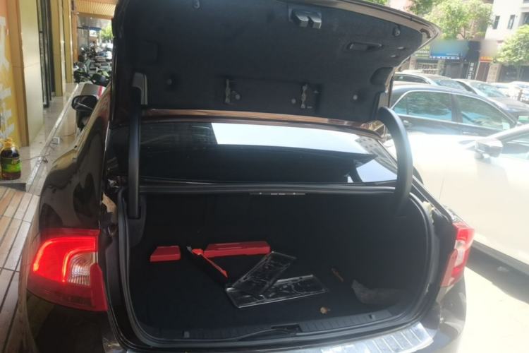Used Volvo S60 2017 S60L T4 Smart Range Edition Trunk