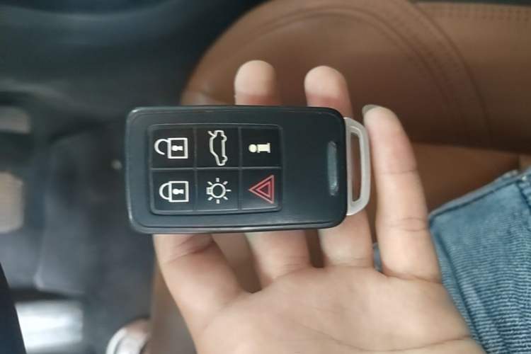Used Volvo S60 2017 S60L T5 Intelligent Drive Edition Vehicle Key
