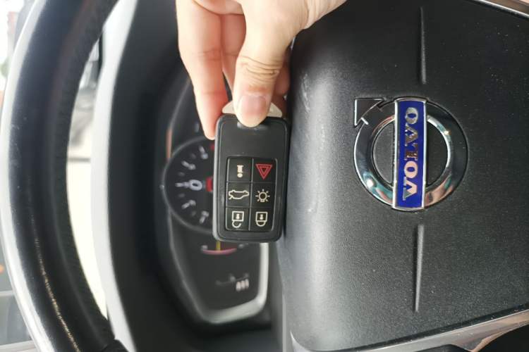 Used Volvo S60 2017 S60L T5 Zhiyue Edition Vehicle Key