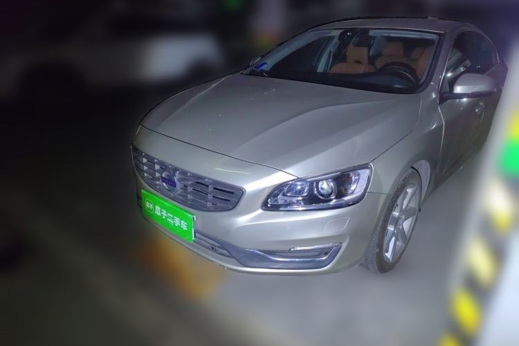 Used Volvo S60 2017 S60L T5 Intelligent Drive Edition Guazi used car, China used car export, Used car for sale, Used cars, Cheapest cars for sale