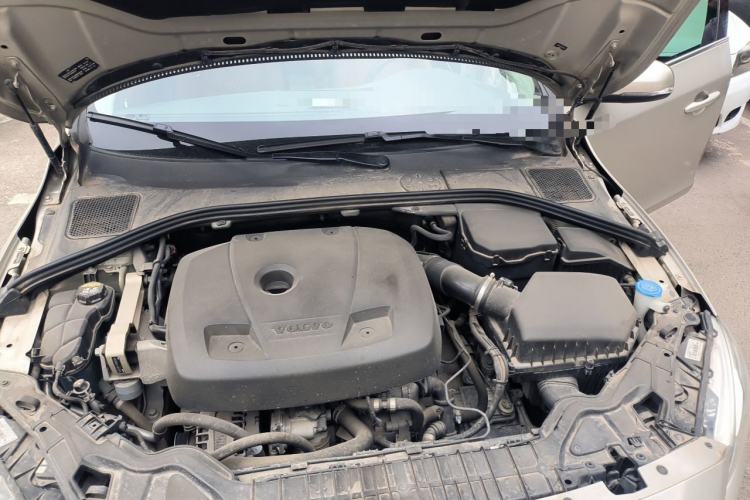 Used Volvo S60 2017 S60L T4 Smart Range Edition Engine Bay