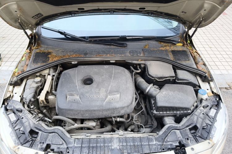 Used Volvo S60 2017 S60L T3 Smart Upgrade Edition Engine Bay