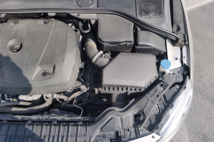 Used Volvo S60 2017 S60L T5 Intelligent Drive Edition Engine Bay Left