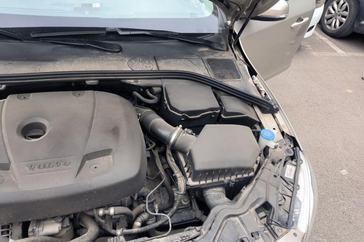 Used Volvo S60 2017 S60L T4 Smart Range Edition Engine Bay Left