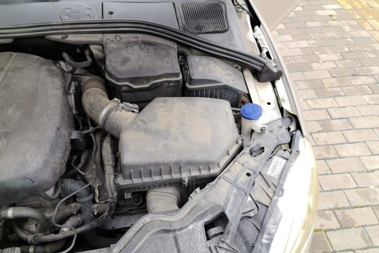 Used Volvo S60 2017 S60L T4 Smart Range Edition Engine Bay Left