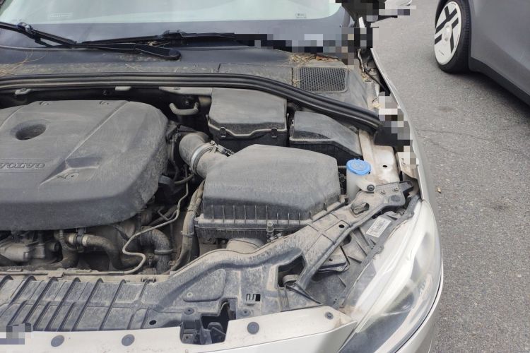 Used Volvo S60 2017 S60L T4 Smart Range Edition Engine Bay Left