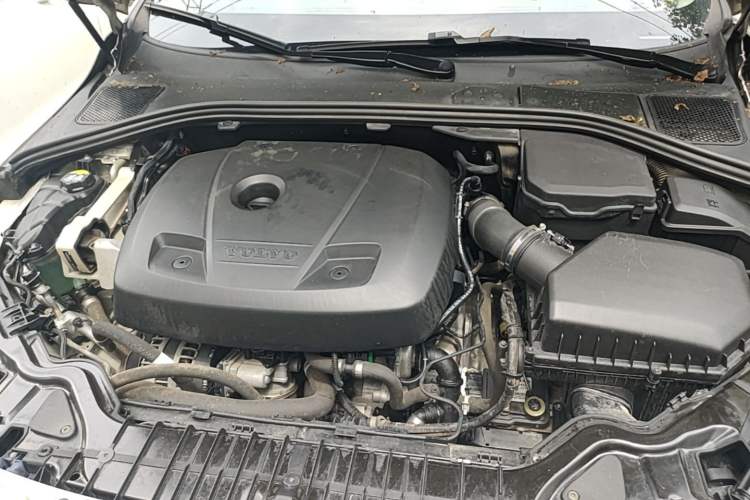 Used Volvo S60 2017 S60L T3 Smart Drive Edition Engine Bay