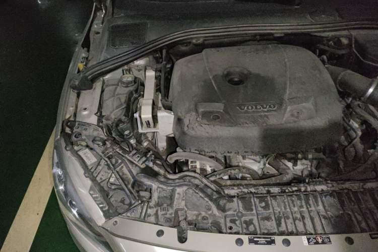 Used Volvo S60 2017 S60L T3 Smart Upgrade Edition Engine Bay Right