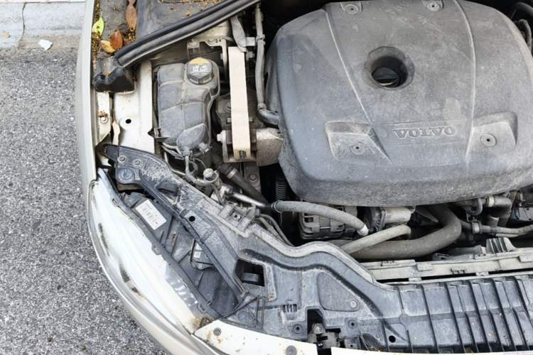 Used Volvo S60 2017 S60L T3 Smart Upgrade Edition Engine Bay Right