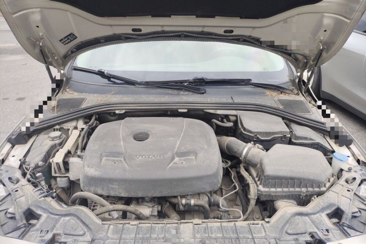 Used Volvo S60 2017 S60L T4 Smart Range Edition Engine Bay