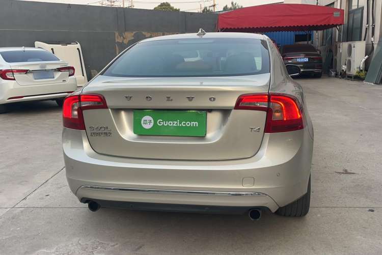 Used Volvo S60 2017 S60L T4 Smart Range Edition Exterior 3