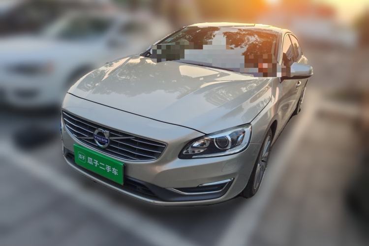 Used Volvo S60 2017 S60L T4 Smart Range Edition Guazi used car, China used car export, Used car for sale, Used cars, Cheapest cars for sale