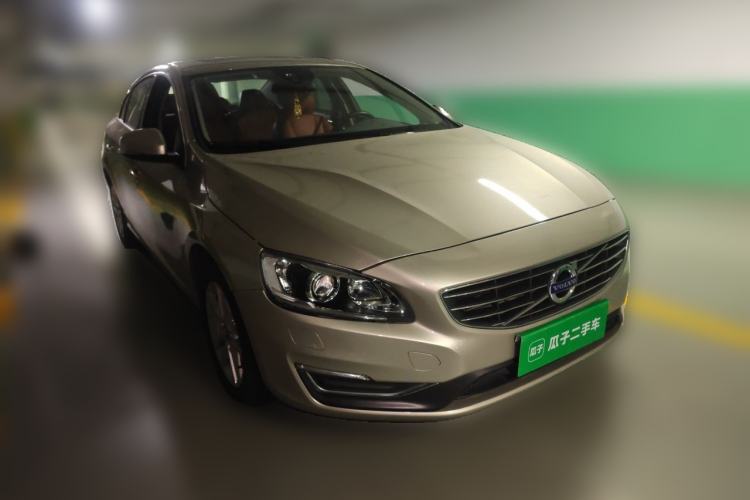 Used Volvo S60 2017 S60L T3 Smart Upgrade Edition Front Right 45 Deg