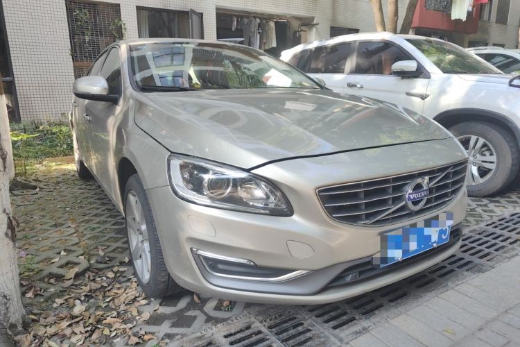 Used Volvo S60 2017 S60L T5 Intelligent Drive Edition Front Right 45 Deg