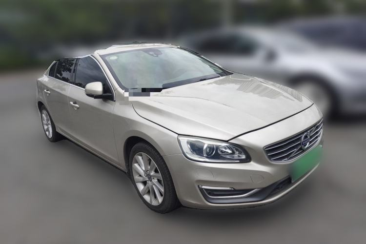 Used Volvo S60 2017 S60L T4 Smart Range Edition Front Right 45 Deg