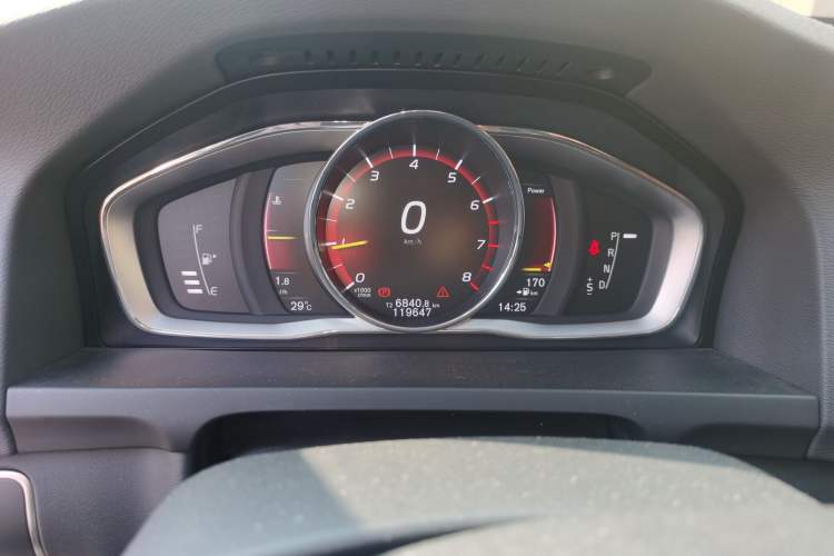Used Volvo S60 2017 S60L T5 Intelligent Drive Edition Instrument Cluster
