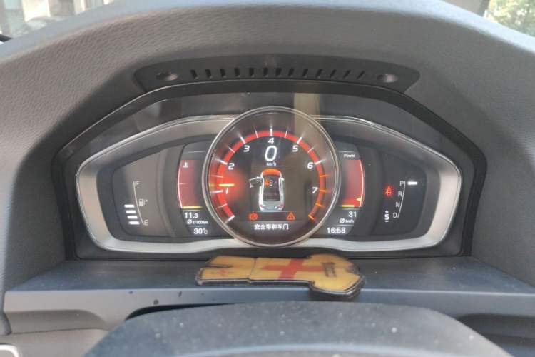 Used Volvo S60 2017 S60L T5 Intelligent Drive Edition Instrument Cluster