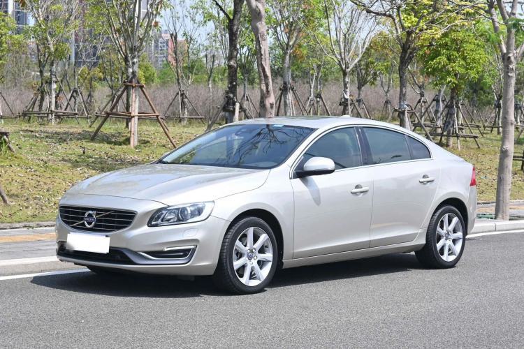 Used Volvo S60 2017 S60L T5 Intelligent Drive Edition Guazi used car, China used car export, Used car for sale, Used cars, Cheapest cars for sale